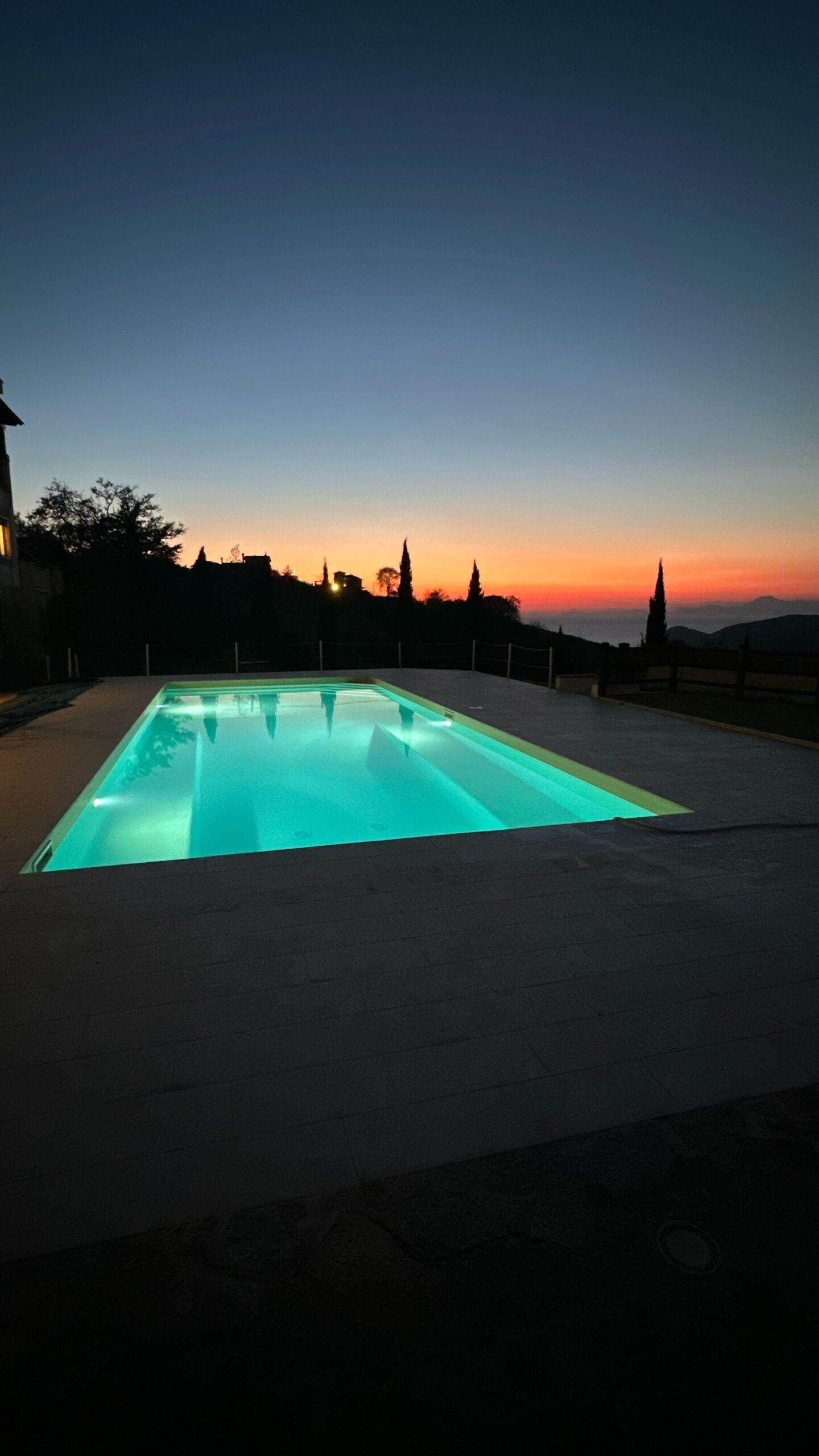 Villa con ampio patio esterno panoramico a Castellabate